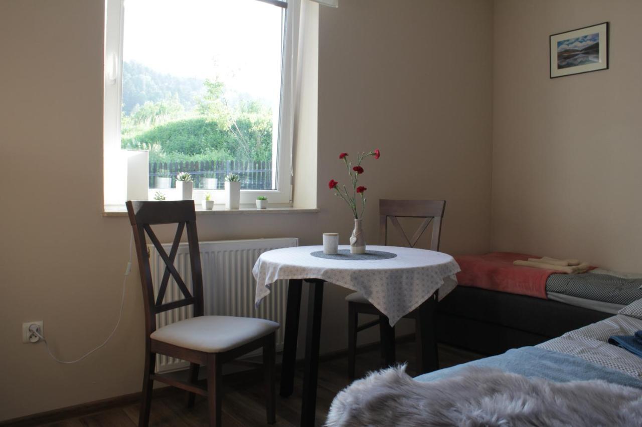 Homestay Goscinne 4 Pory Roku *